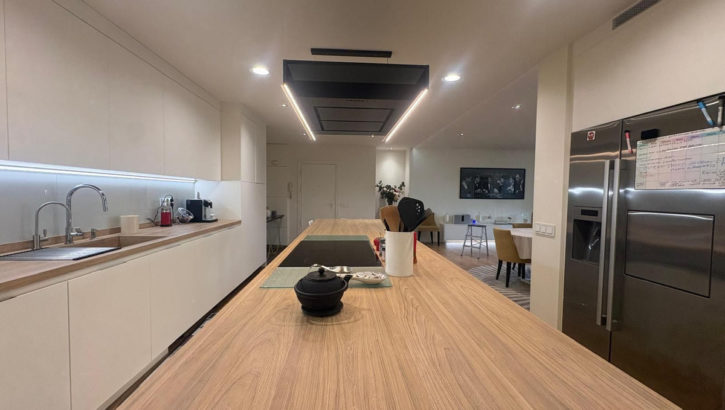 Apartamentos de 4 dormitorios en venta en Marbella – R5233582 Apartamentos de 4 dormitorios en venta en Marbella – R5233582 en