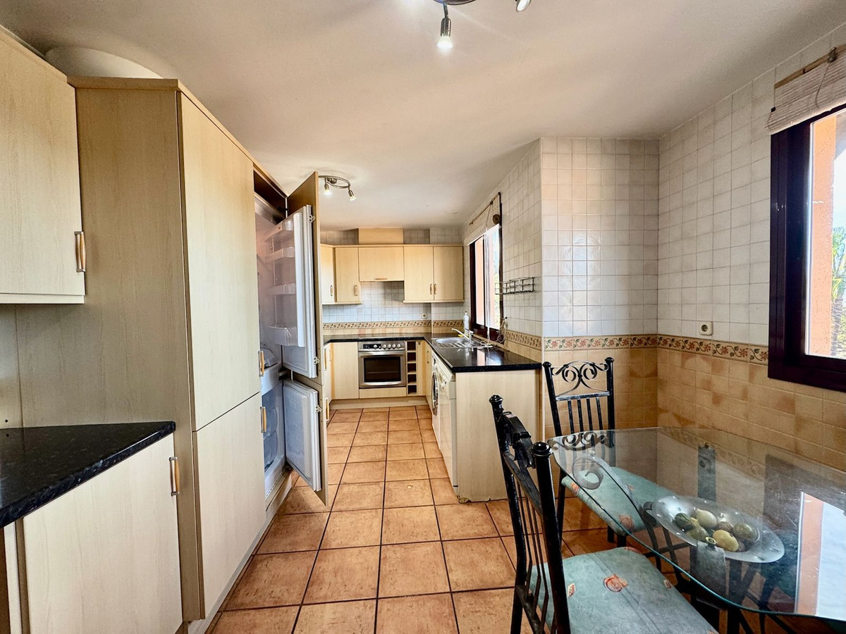 3 bedroom Penthouses for sale in Calahonda – R5257852