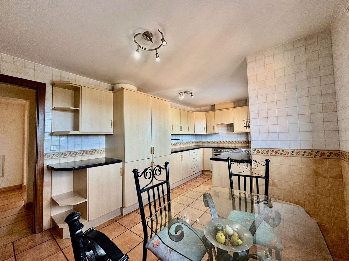 3 bedroom Penthouses for sale in Calahonda – R5257852