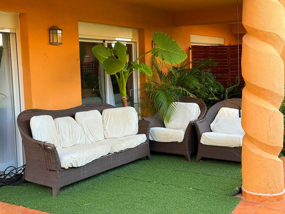 4 bedroom Apartments for sale in Calahonda – R5226442