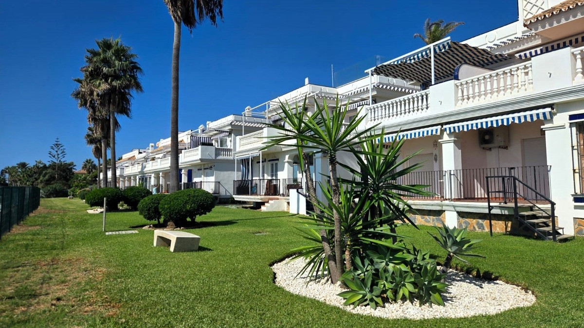 2 bedroom Apartments for sale in Mijas – R5195428