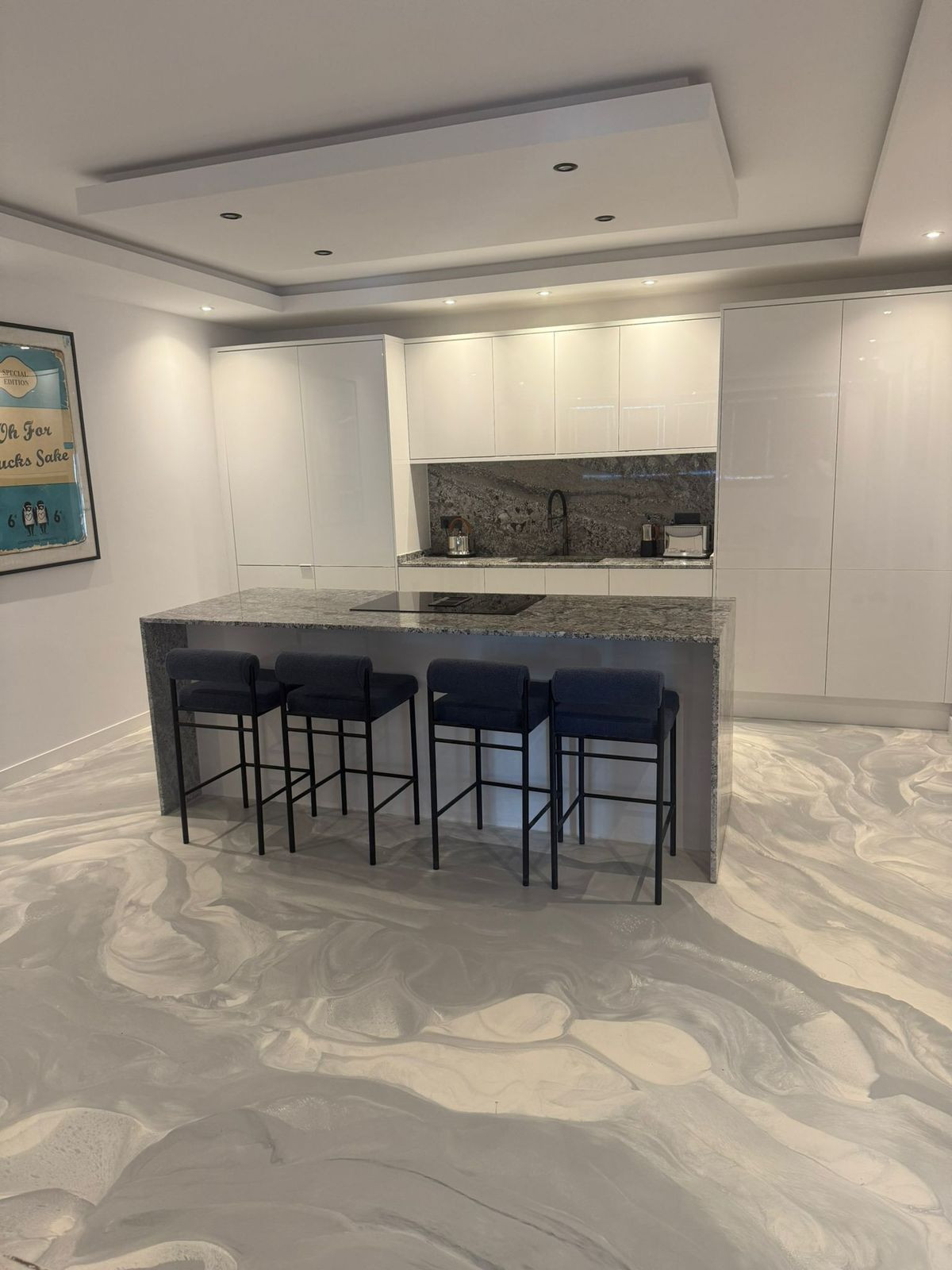 2 bedroom Apartments for sale in La Quinta – R5231047