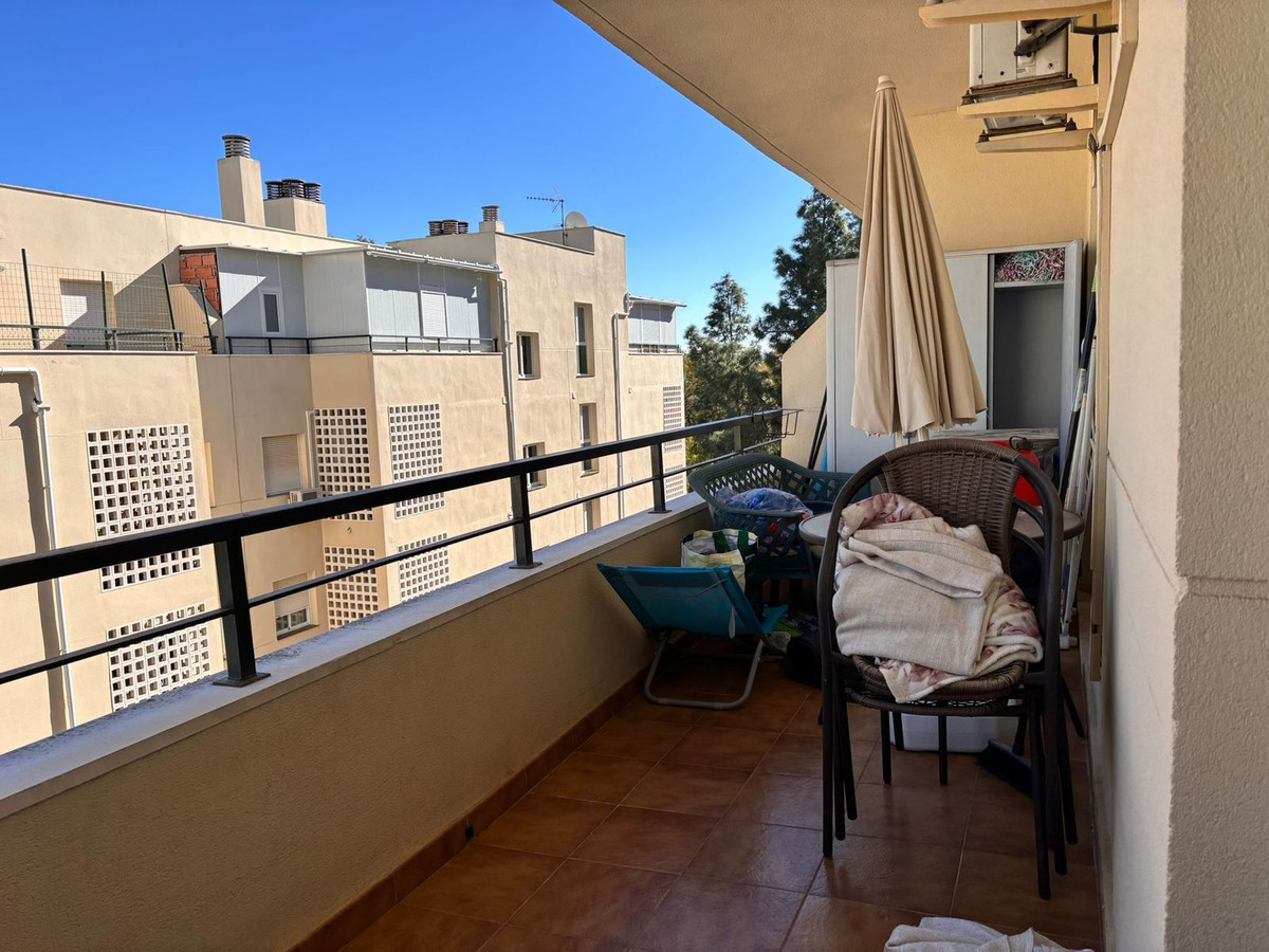 Apartamentos de 1 dormitorio en venta en Calahonda – R5234614