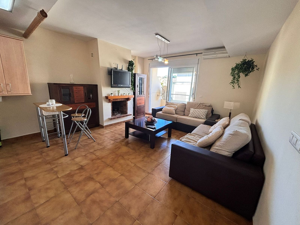 Apartamentos de 1 dormitorio en venta en Calahonda – R5234614