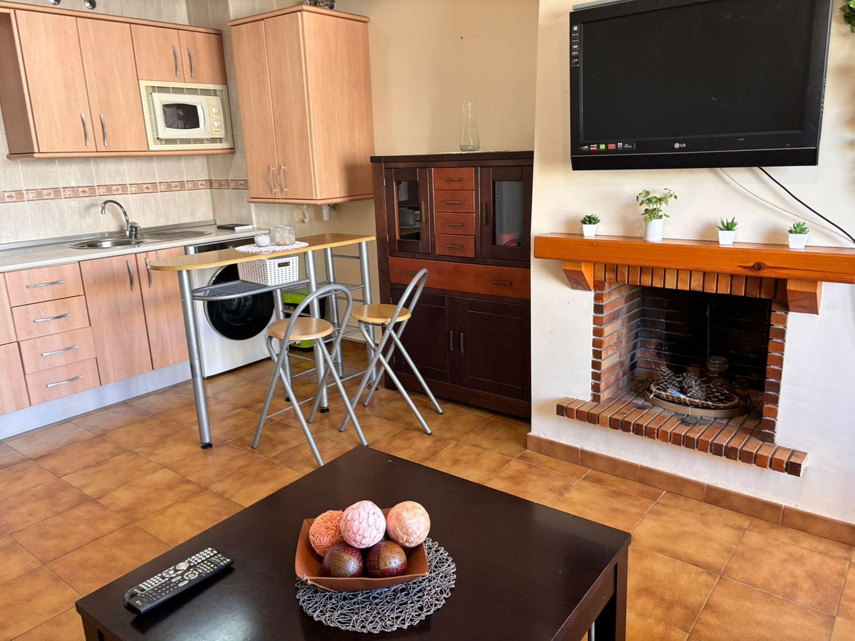 Apartamentos de 1 dormitorio en venta en Calahonda – R5234614