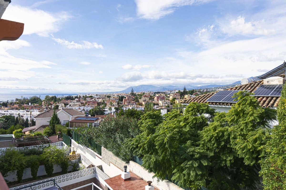 6 bedroom Townhouses for sale in Marbella – R5241871 6 bedroom Townhouses for sale in Marbella – R5241871