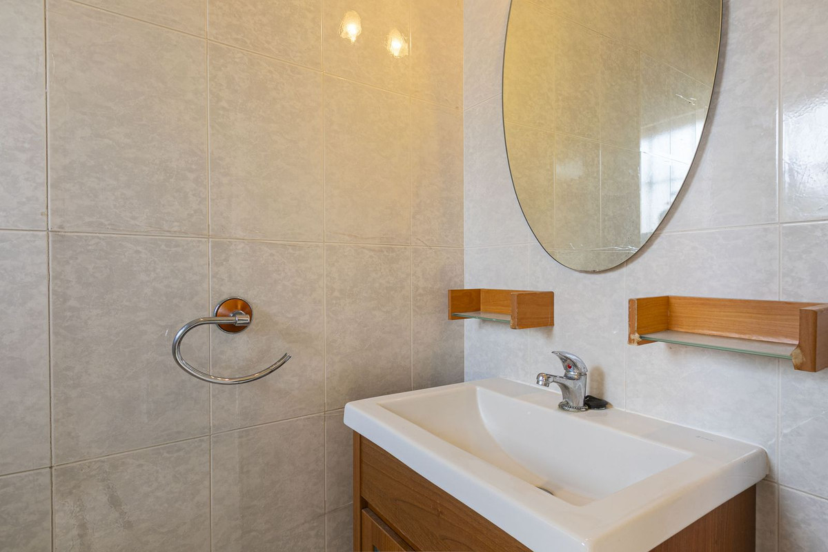 6 bedroom Townhouses for sale in Marbella – R5241871 6 bedroom Townhouses for sale in Marbella – R5241871