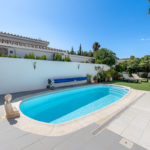 Villas de 3 dormitorios en venta en Atalaya – R5180032