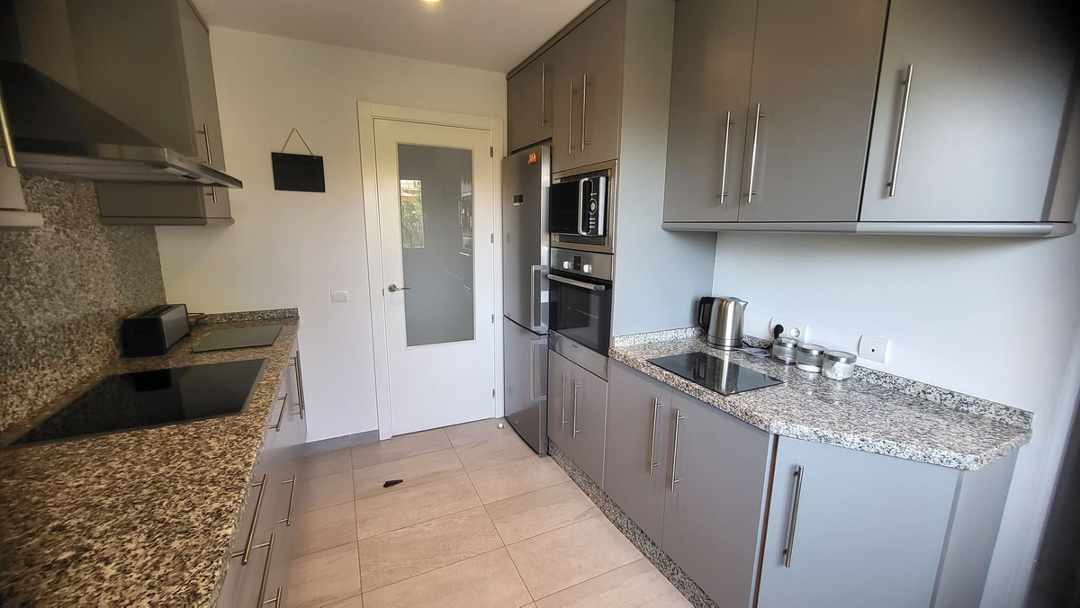 Apartamentos de 2 dormitorios en venta en Los Flamingos – R5147764