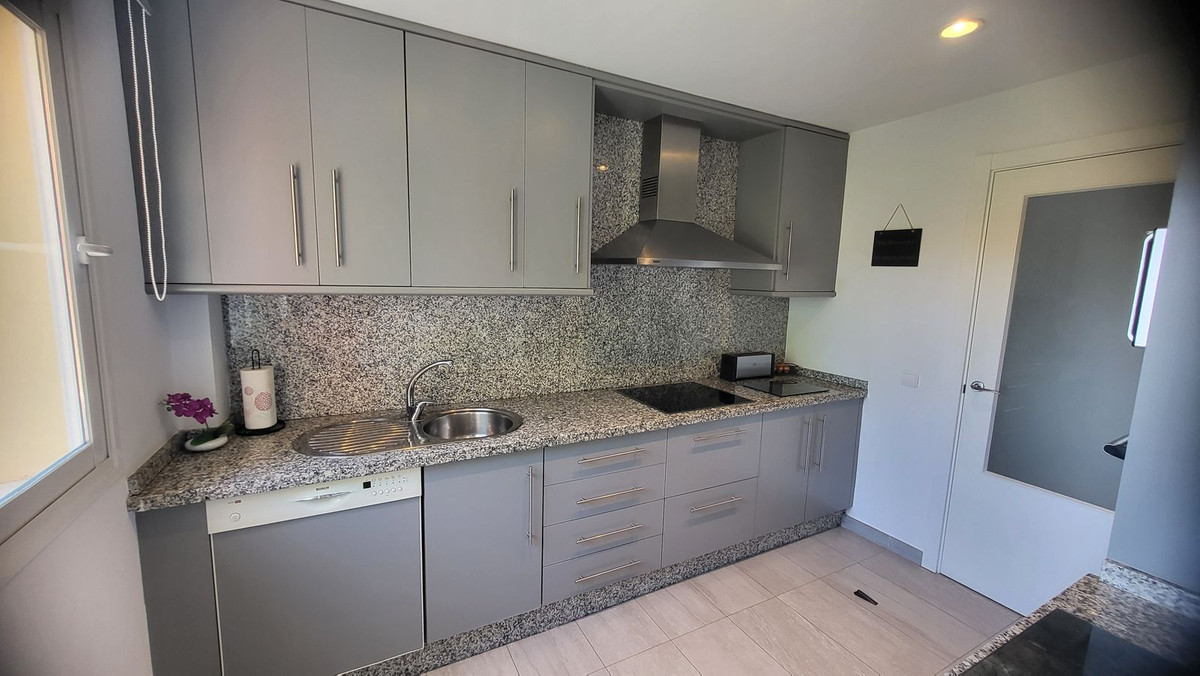 Apartamentos de 2 dormitorios en venta en Los Flamingos – R5147764