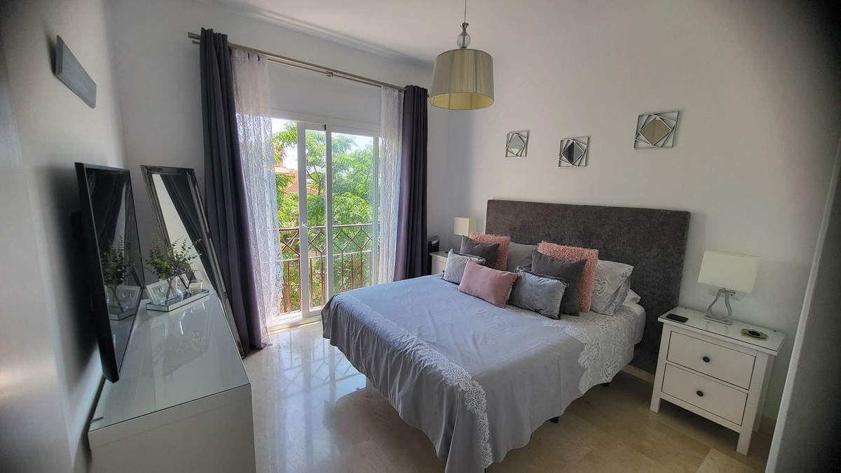 Apartamentos de 2 dormitorios en venta en Los Flamingos – R5147764