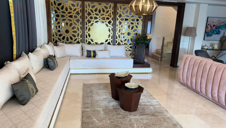 4 bedroom Villas for sale in Marbella – R5222122 in 