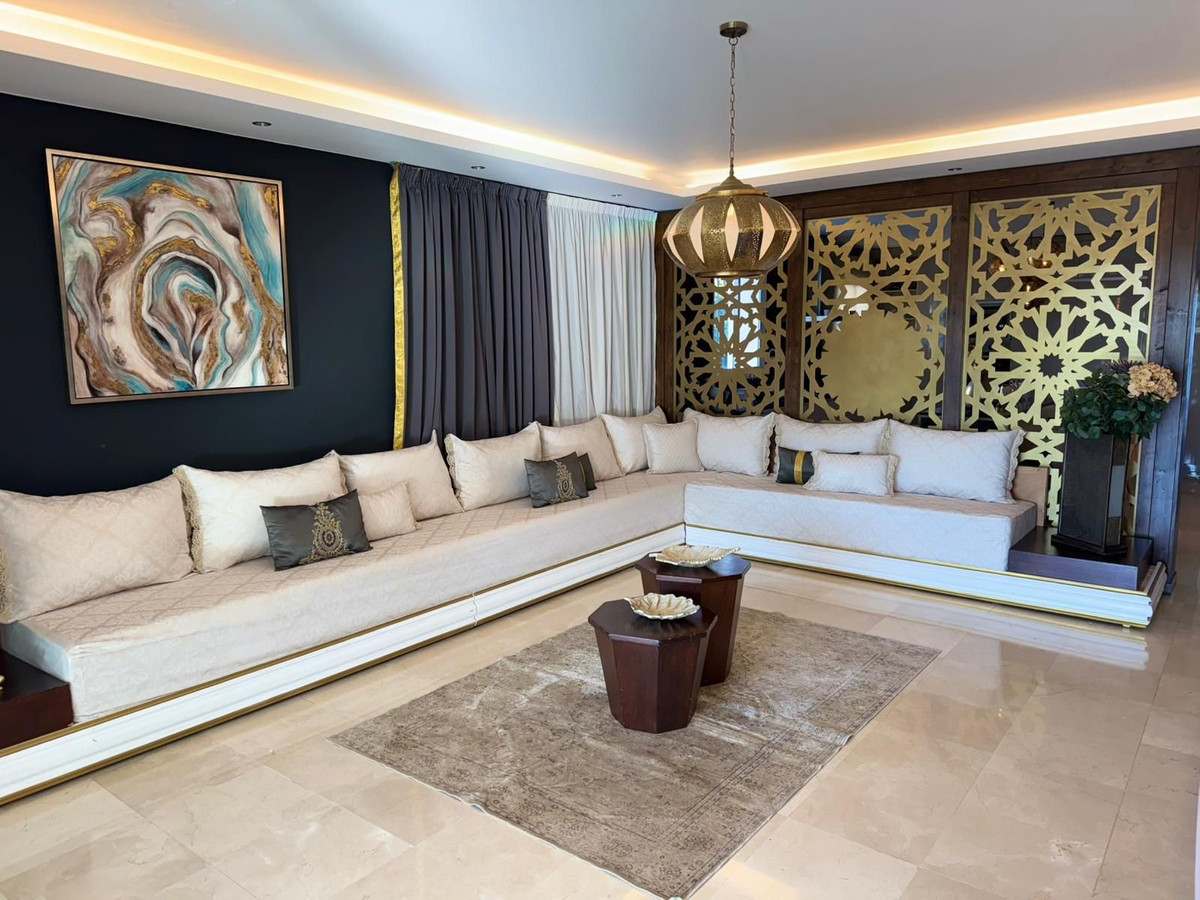 4 bedroom Villas for sale in Marbella – R5222122 4 bedroom Villas for sale in Marbella – R5222122