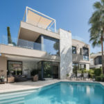 5 bedroom Villas for sale in Milla de Oro – R5179864