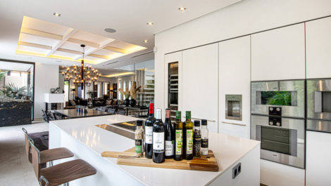 5 bedroom Villas for sale in Milla de Oro – R5179864