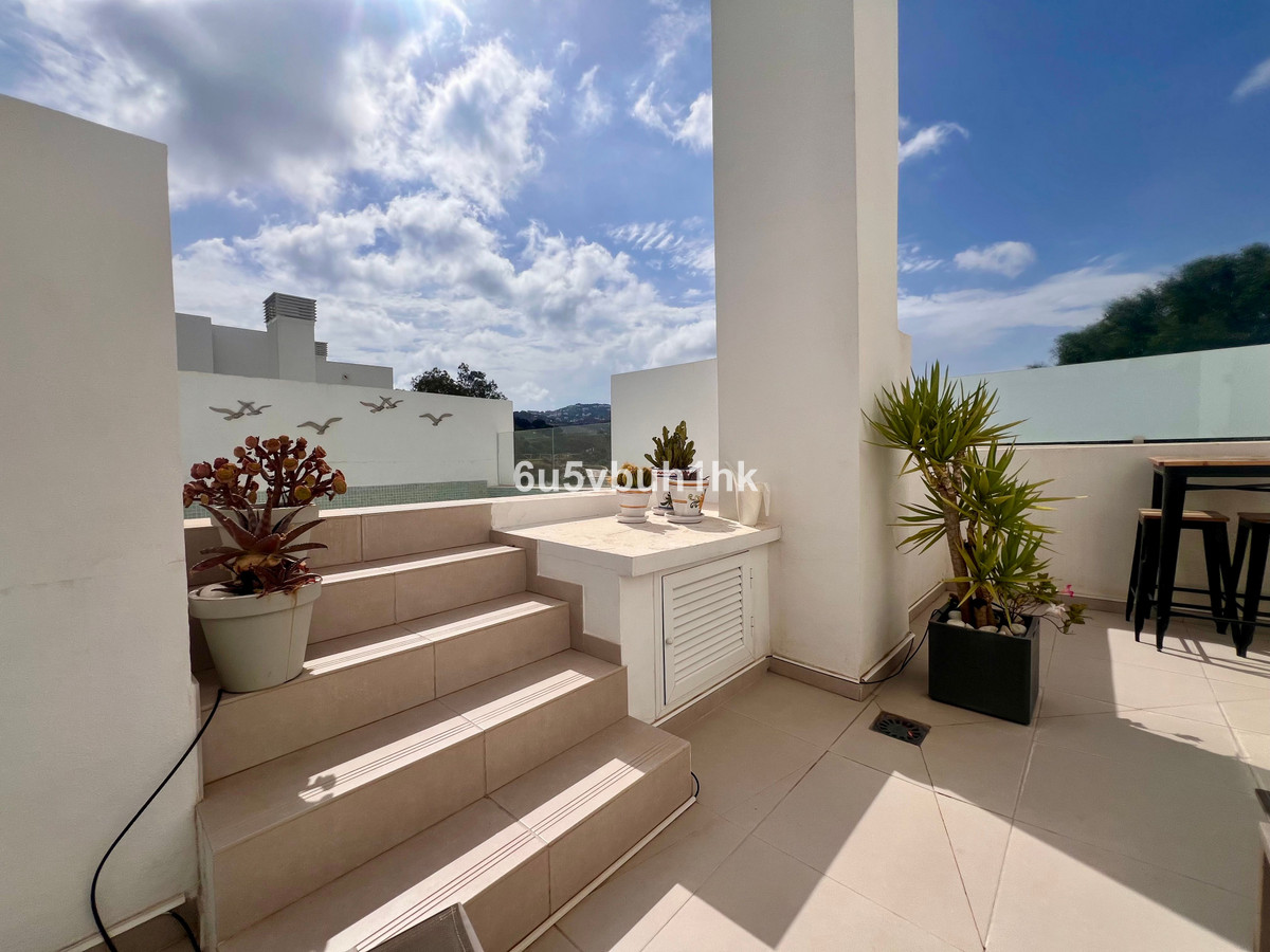 Apartamentos de 3 dormitorios en venta en Mijas – R5209780