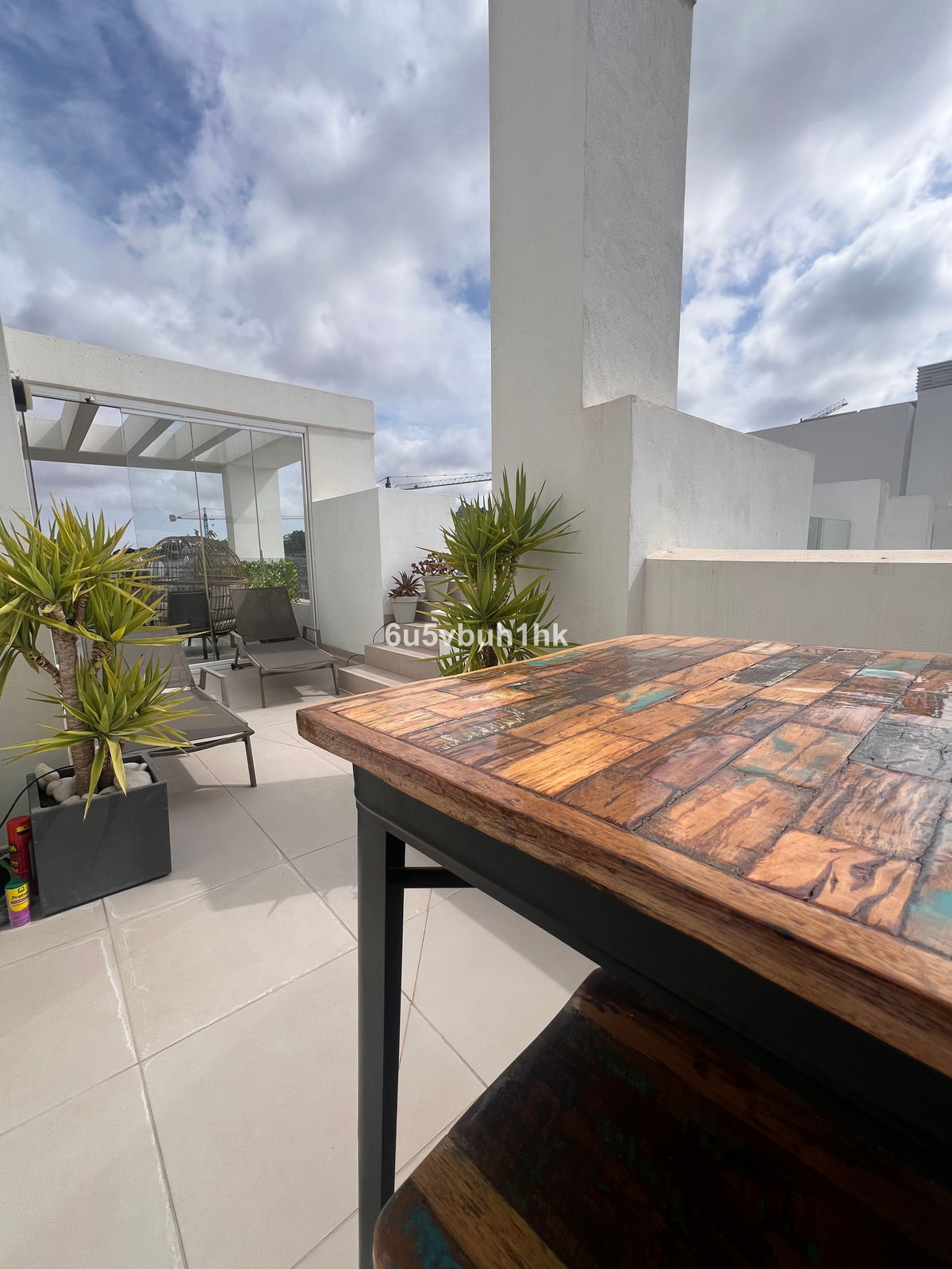 Apartamentos de 3 dormitorios en venta en Mijas – R5209780