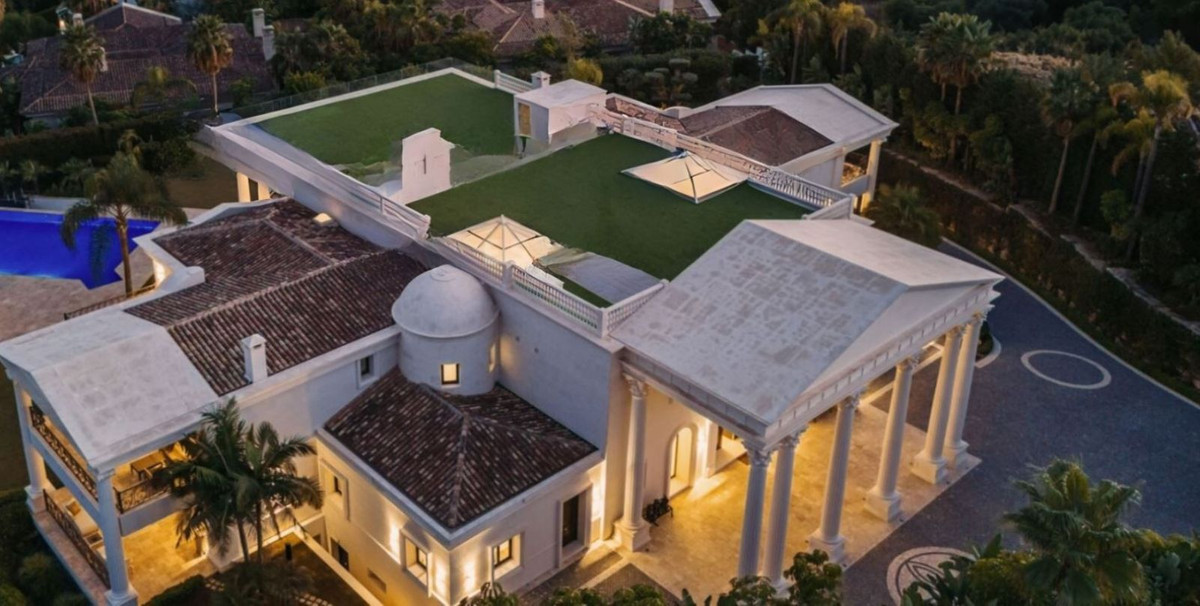 10 bedroom Villas for sale in Sierra Blanca – R5251867 10 bedroom Villas for sale in Sierra Blanca – R5251867