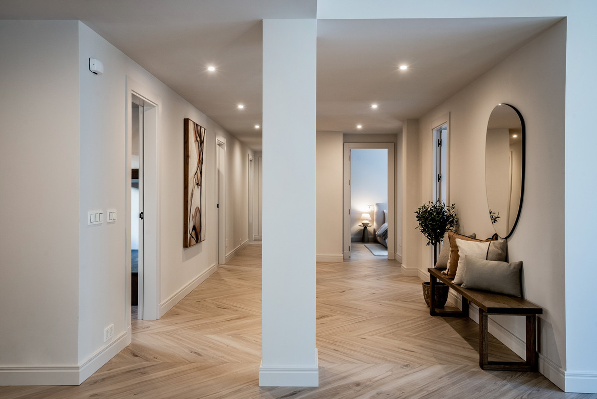 4 bedroom Apartments for sale in Milla de Oro – R5253784