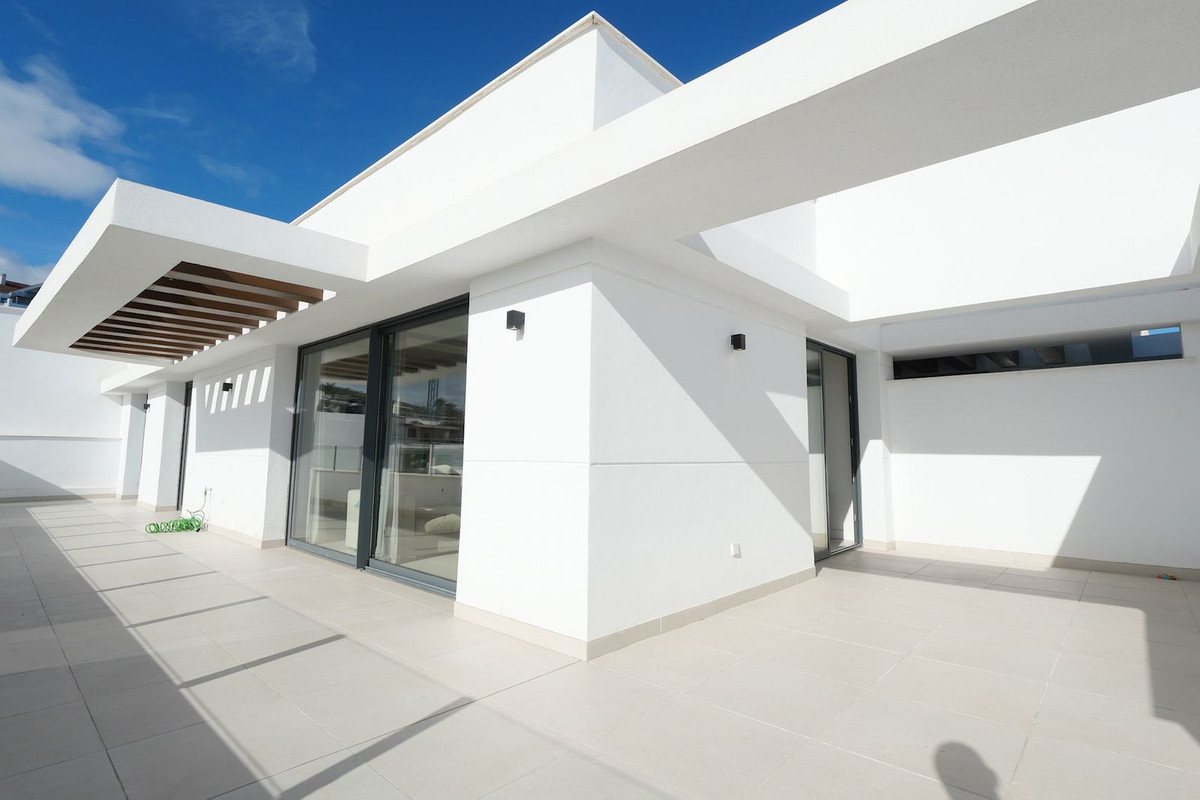 2 bedroom Penthouses for sale in La Cala de Mijas – R5257420 2 bedroom Penthouses for sale in La Cala de Mijas – R5257420