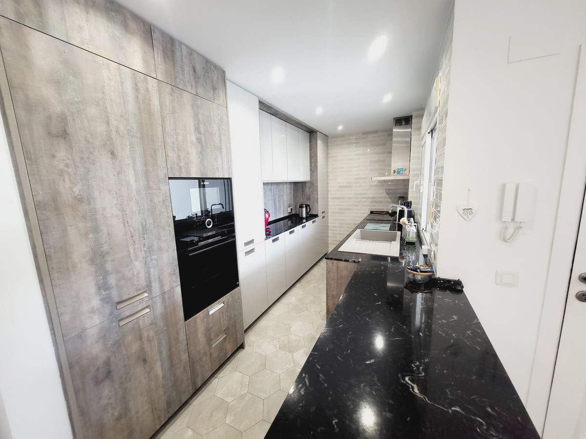 2 bedroom Penthouses for sale in Miraflores – R5237455 2 bedroom Penthouses for sale in Miraflores – R5237455