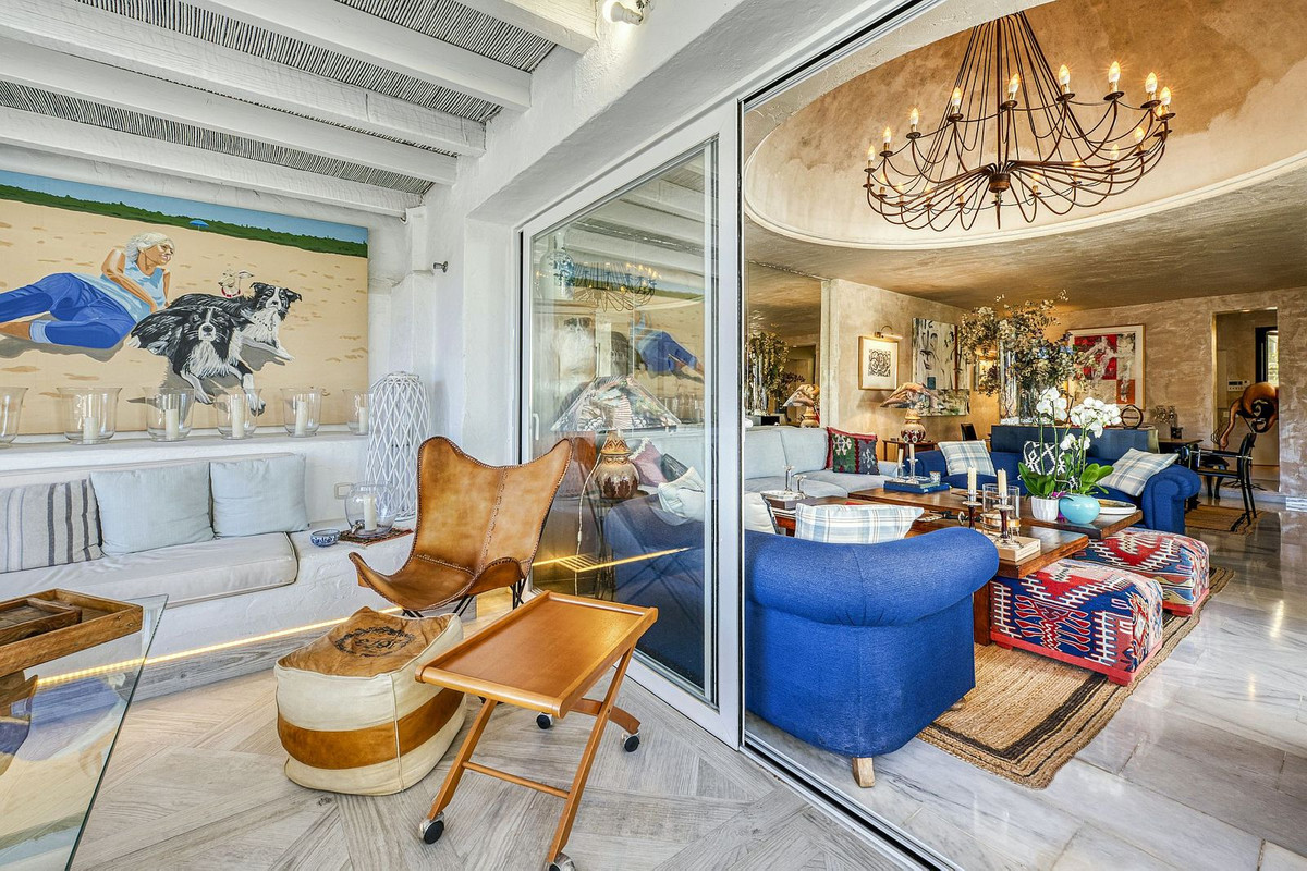 4 bedroom Apartments for sale in Guadalmina Baja – R5221423