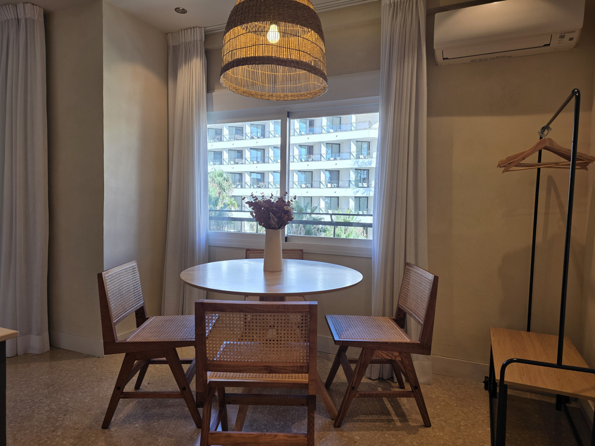 1 bedroom Apartments for sale in Marbella – R5174050