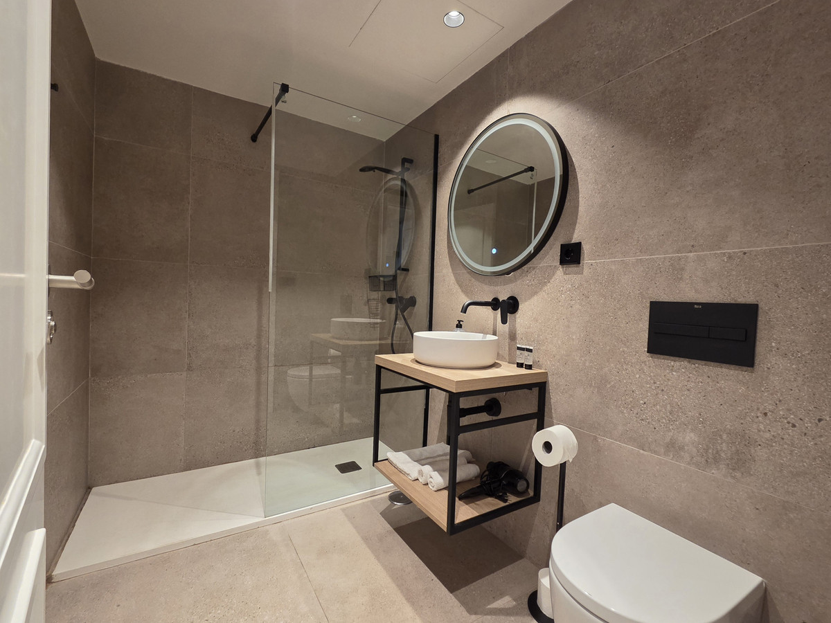 1 bedroom Apartments for sale in Marbella – R5174050