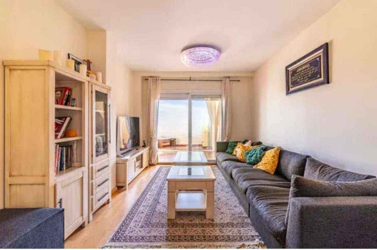 Apartamentos de 3 dormitorios en venta en Selwo – R5133526