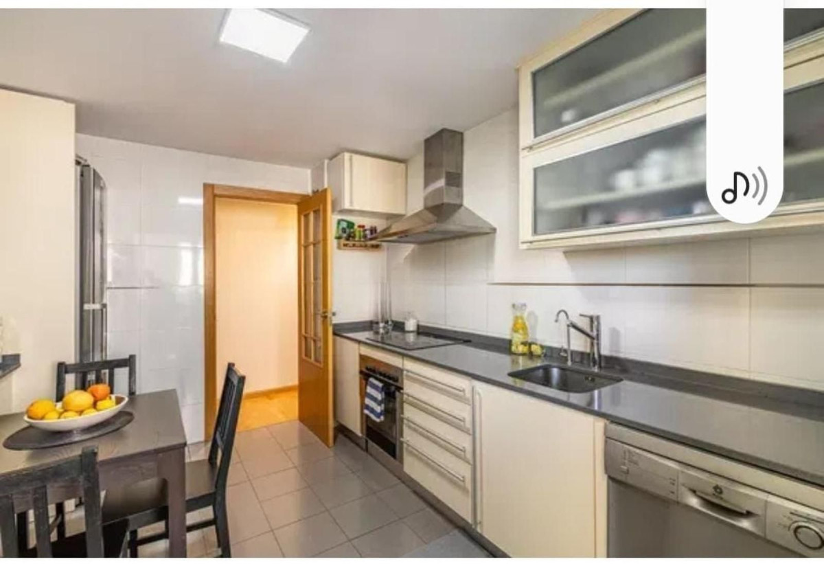 Apartamentos de 3 dormitorios en venta en Selwo – R5133526