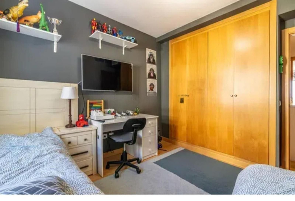 Apartamentos de 3 dormitorios en venta en Selwo – R5133526