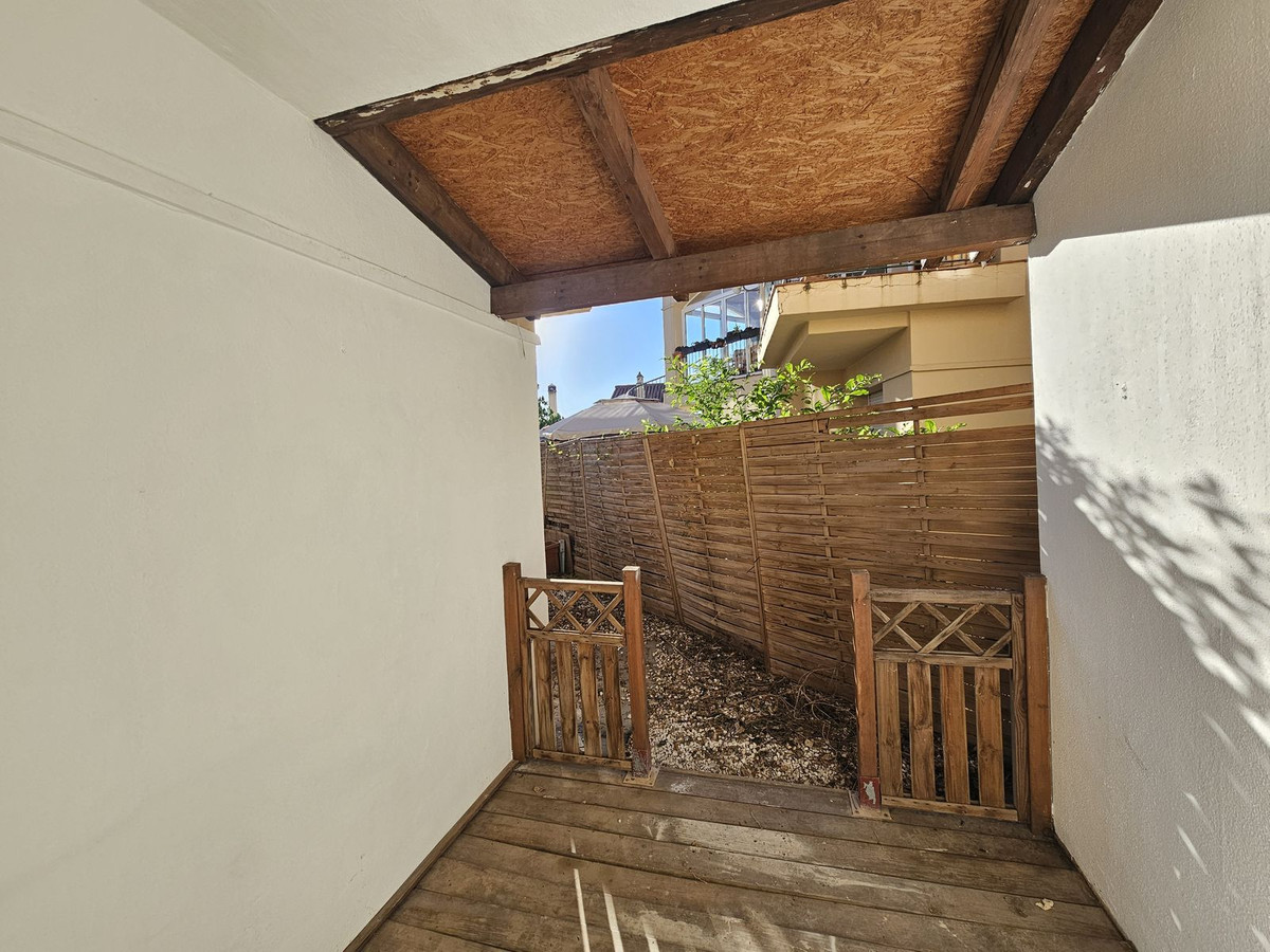 3 bedroom Semi-detached for sale in Riviera del Sol – R5233432