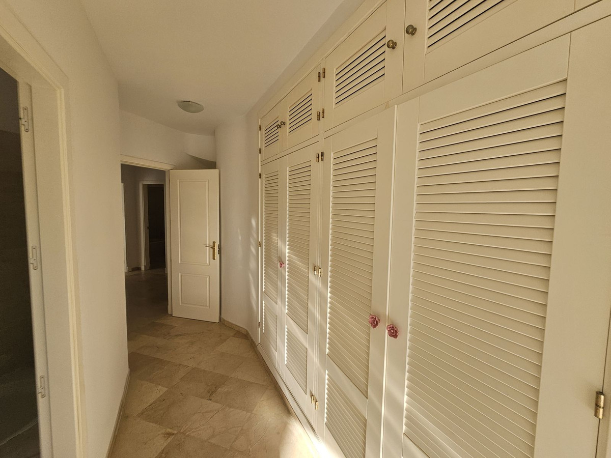 3 bedroom Semi-detached for sale in Riviera del Sol – R5233432