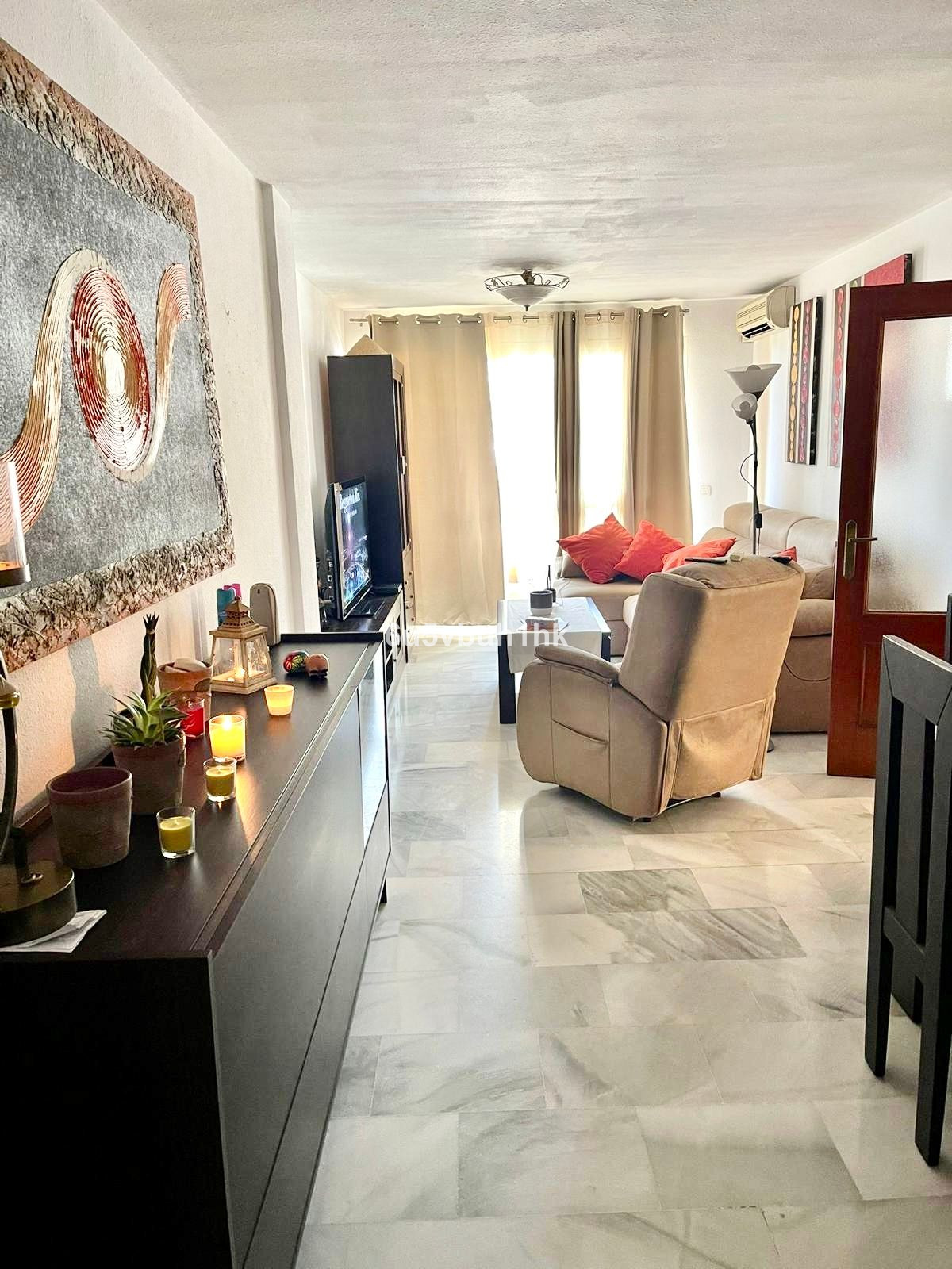 Apartamentos de 3 dormitorios en venta en Marbella – R5229268 Apartamentos de 3 dormitorios en venta en Marbella – R5229268