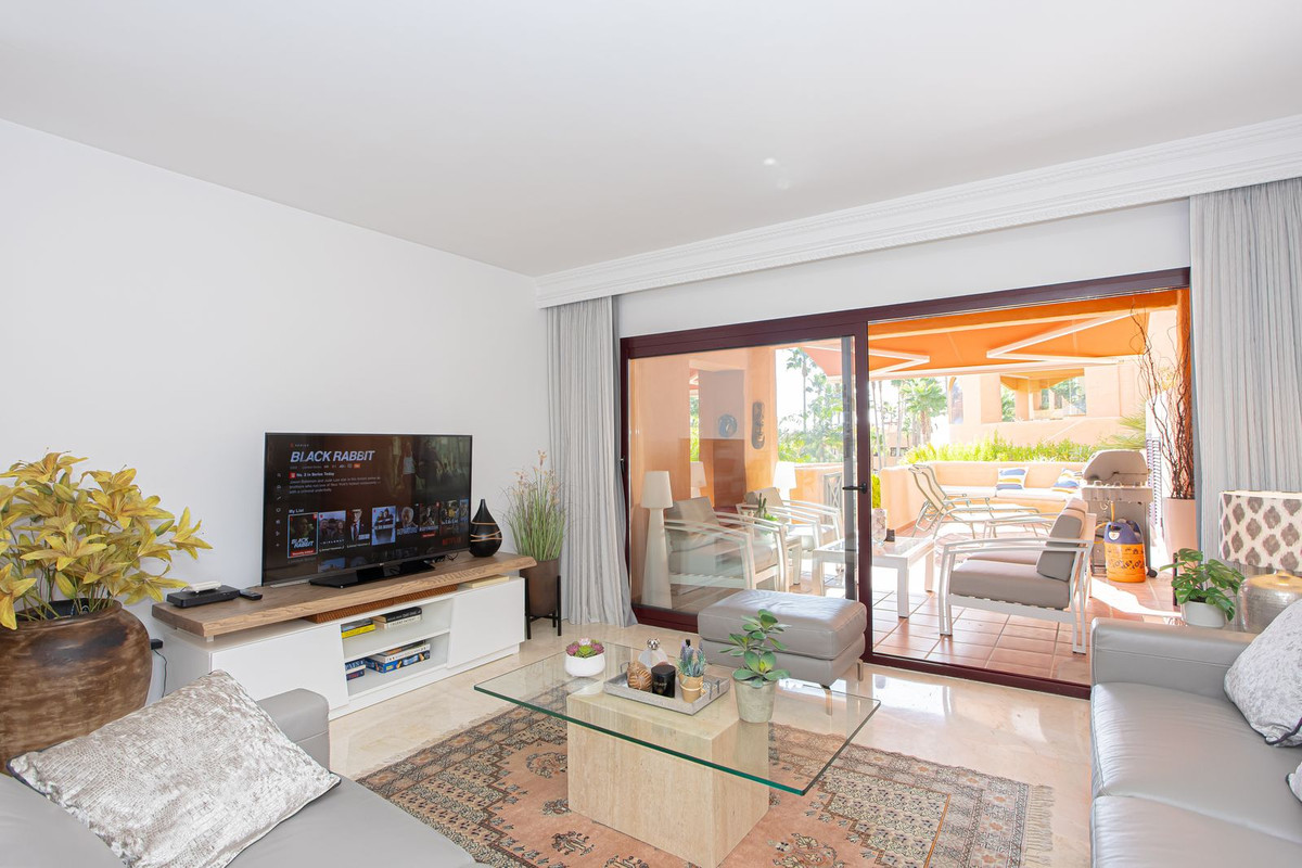 Apartamentos de 2 dormitorios en venta en Los Flamingos – R5176909