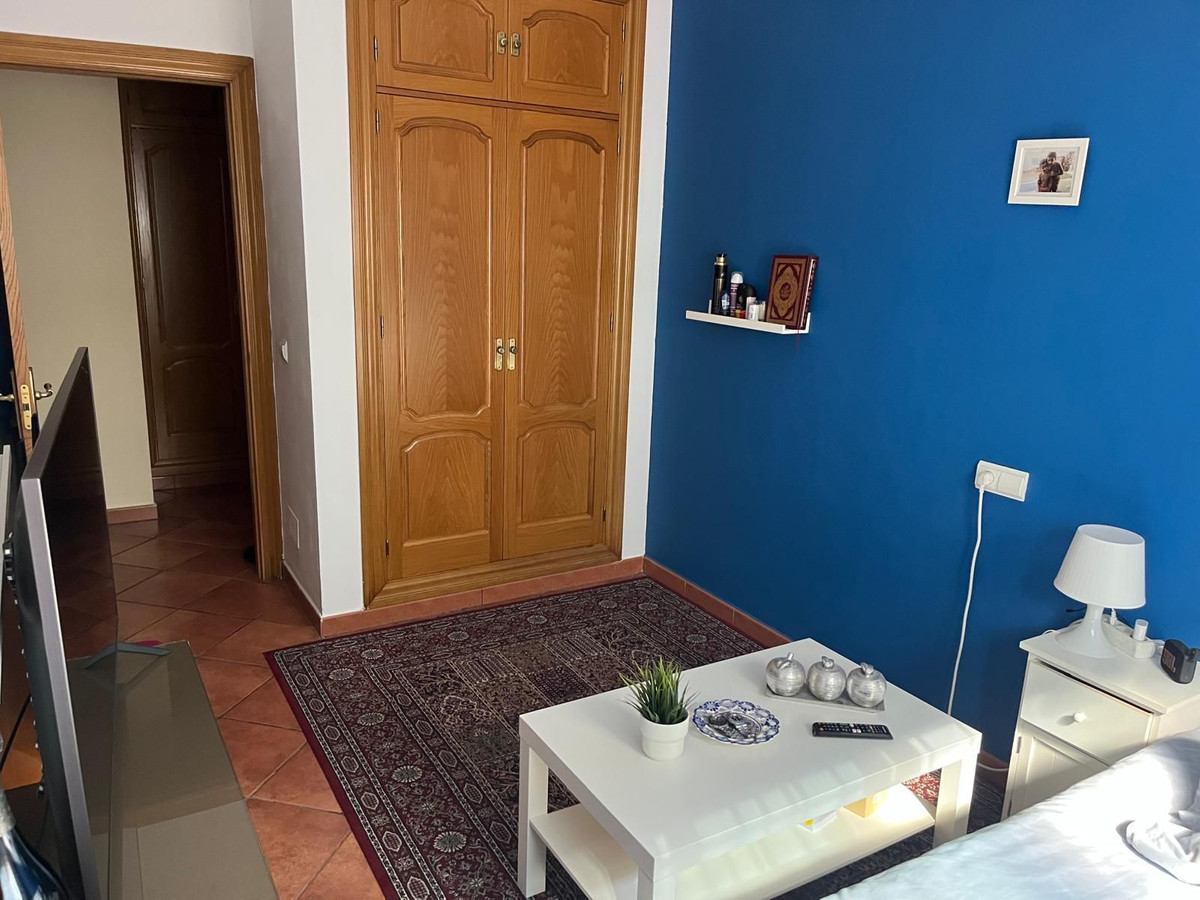 4 bedroom Apartments for sale in Mijas – R5231089