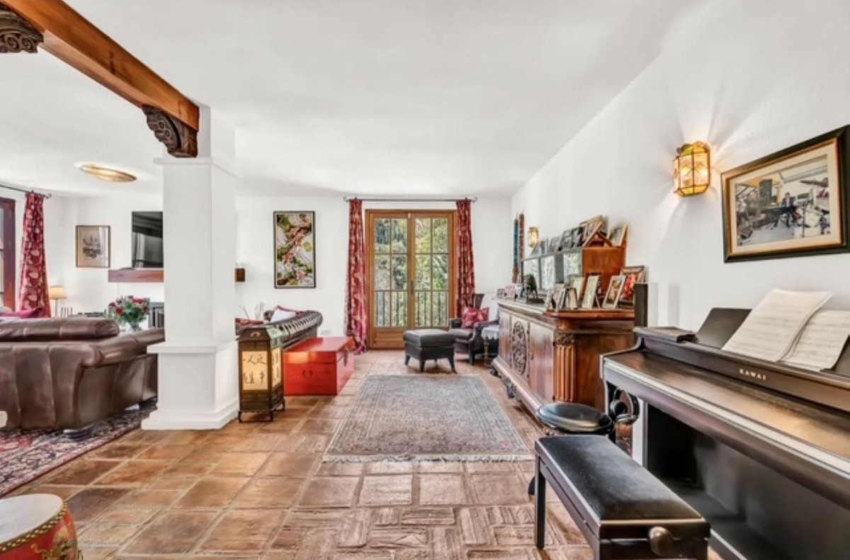 Villas de 7 dormitorios en venta en Elviria – R5244289 Villas de 7 dormitorios en venta en Elviria – R5244289