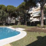 Apartamentos de 2 dormitorios en venta en Calahonda – R5185507