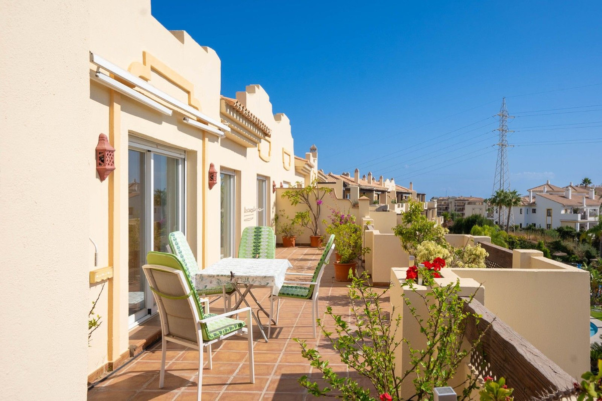 Aticos de 3 dormitorios en venta en Miraflores – R5199952