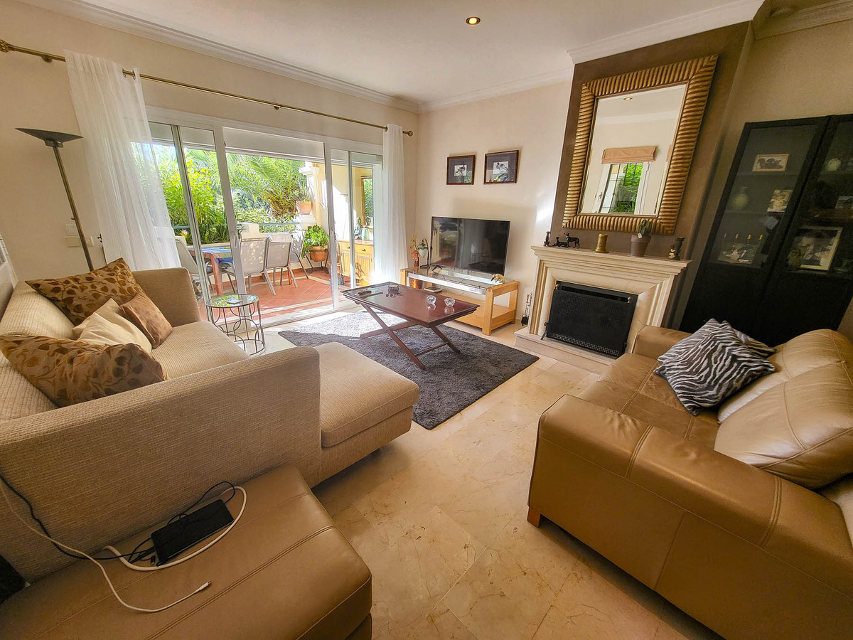 2 bedroom Apartments for sale in Elviria – R4890037 2 bedroom Apartments for sale in Elviria – R4890037