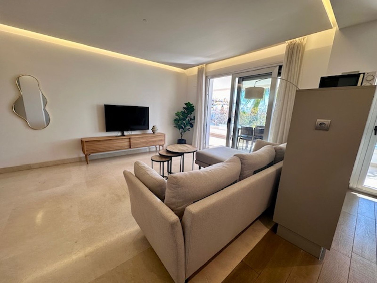 3 bedroom Apartments for sale in Marbella – R5234701