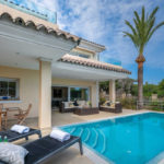 6 bedroom Villas for sale in Marbesa – R5211871