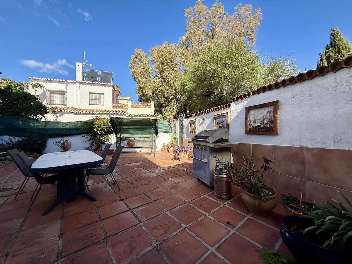 3 bedroom Semi-detached for sale in Calypso – R5232271