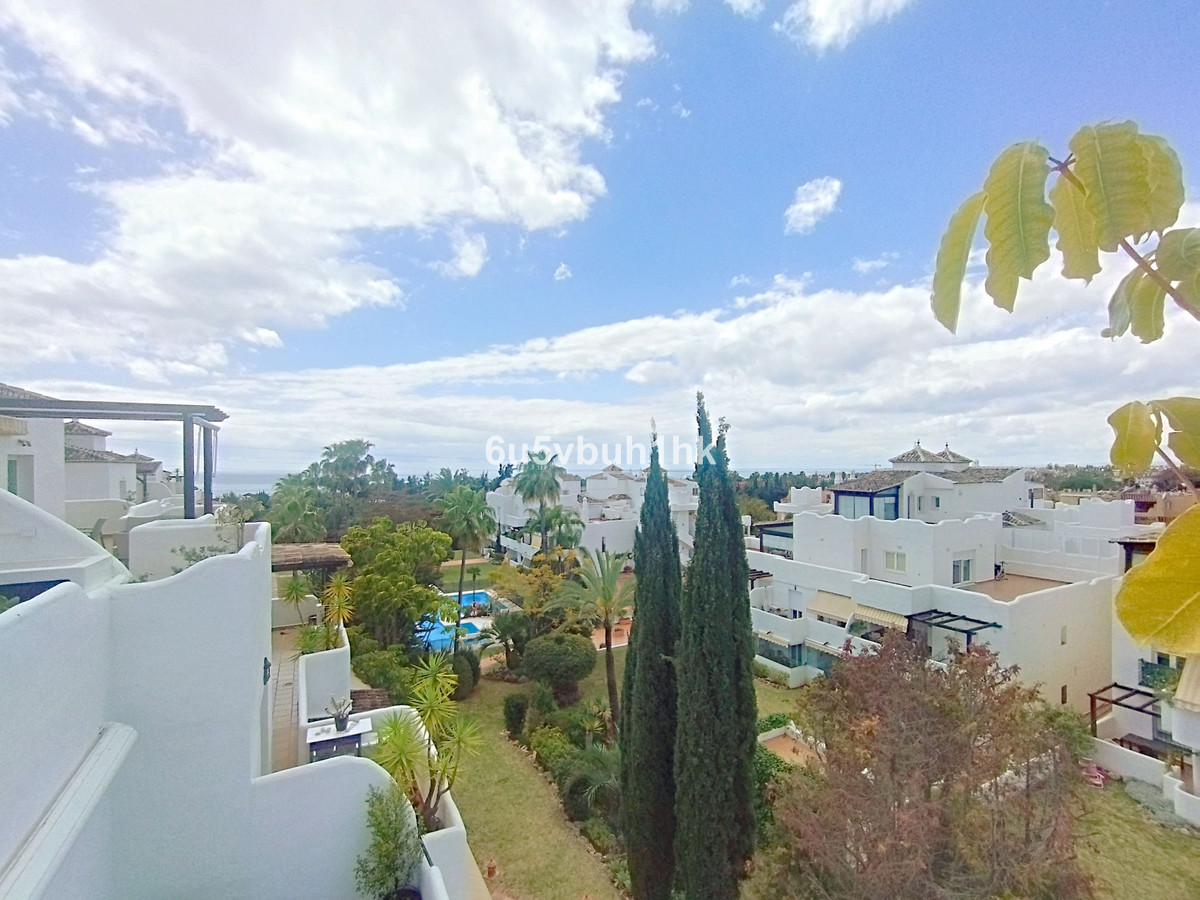 4 bedroom Apartments for sale in Marbella – R5242582