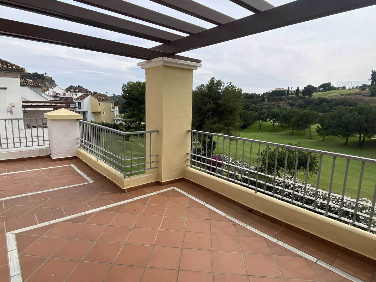 3 bedroom Penthouses for sale in Los Arqueros – R5043967