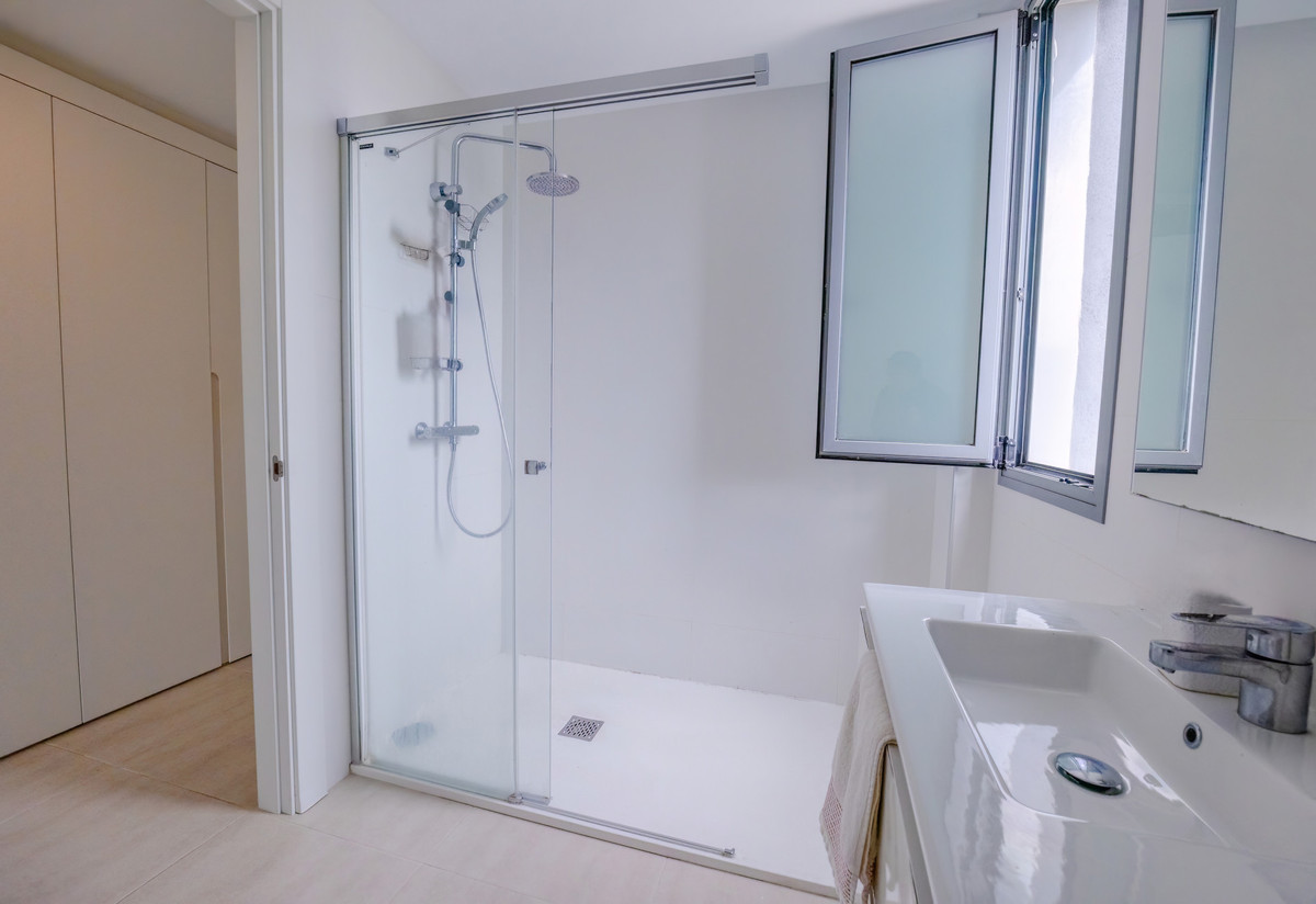 Apartamentos de 2 dormitorios en venta en Selwo – R4992019