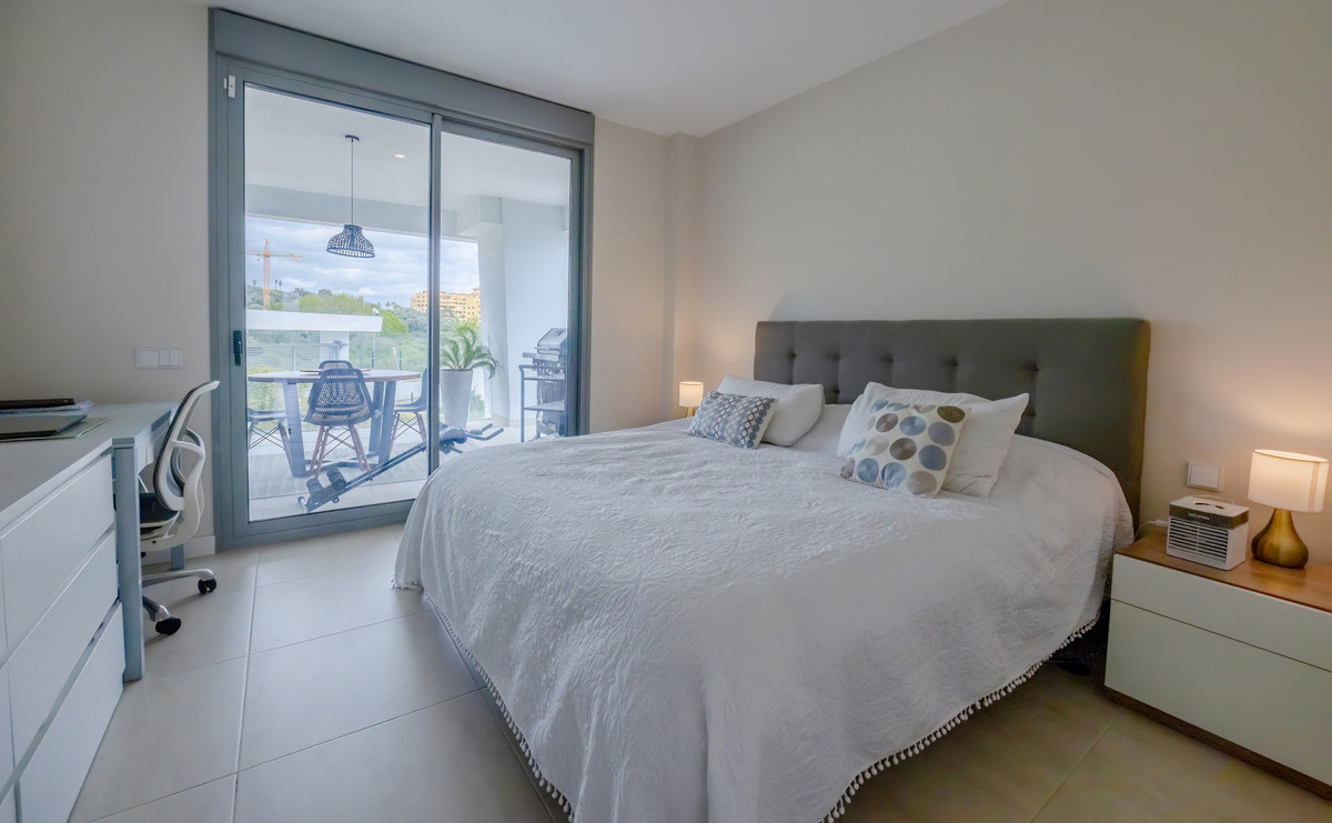Apartamentos de 2 dormitorios en venta en Selwo – R4992019
