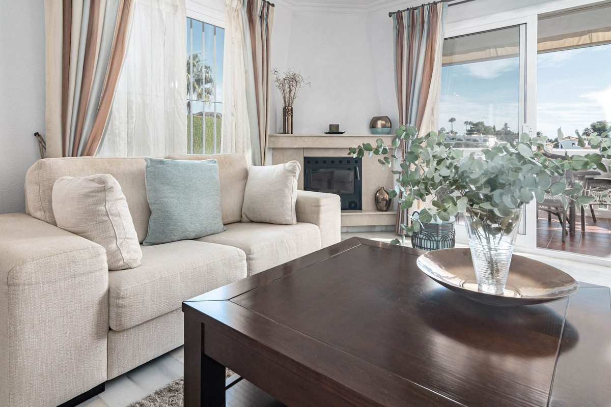 3 bedroom Villas for sale in Calahonda – R5219563