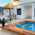 5 bedroom Villas for sale in Costabella – R5188048