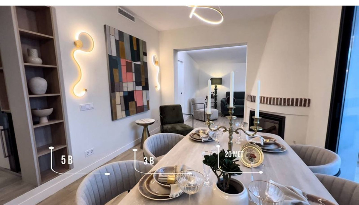 5 bedroom Villas for sale in Costabella – R5188048